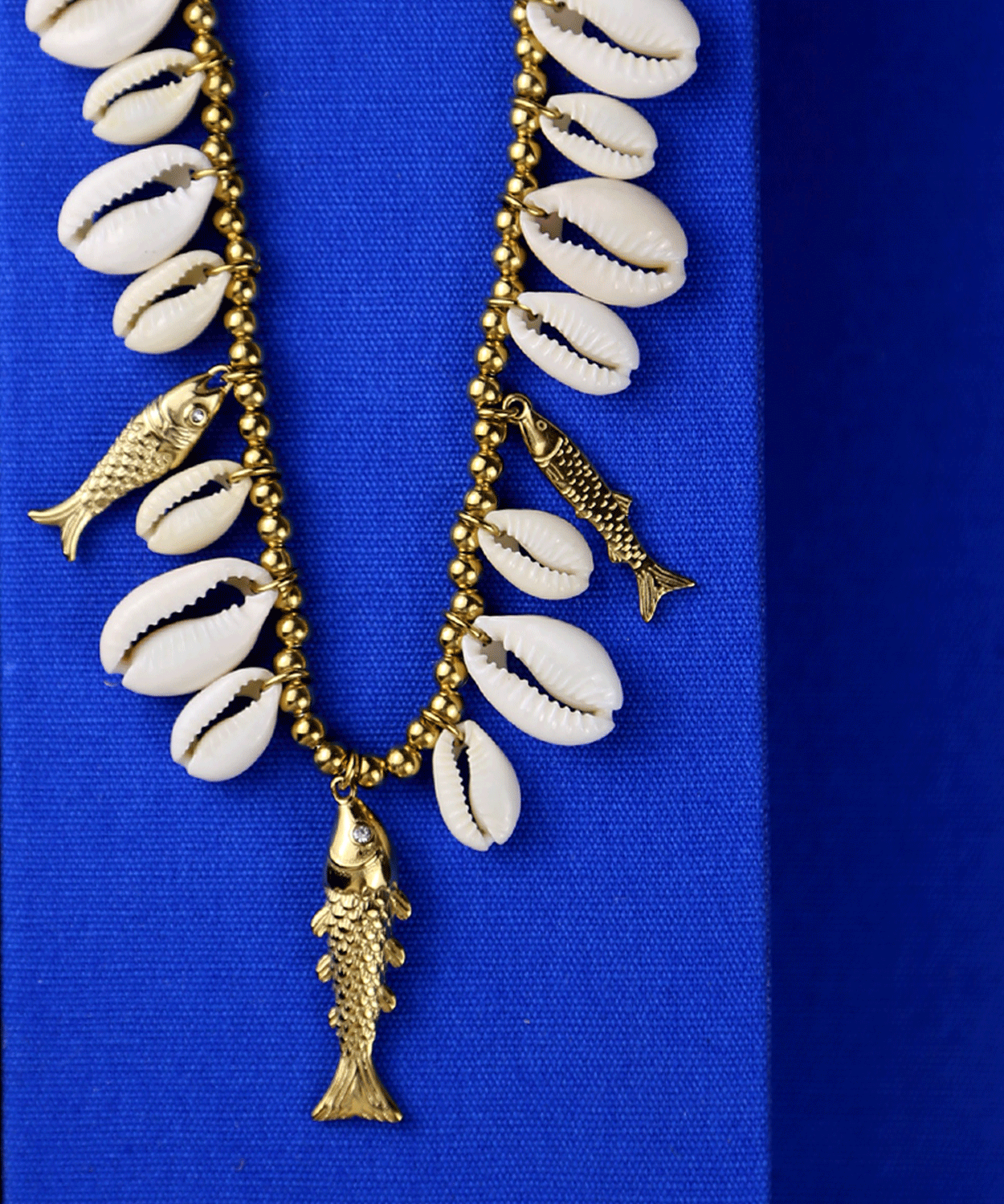 Bijoux-collier-fish-dore